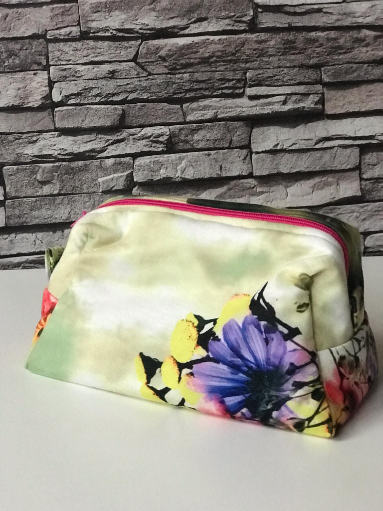 Selbstgenähte Schmink-Täschchen