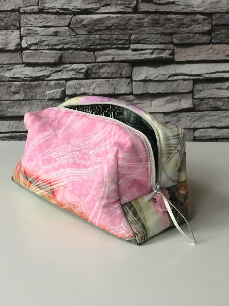 Selbstgenähte Schmink-Täschchen